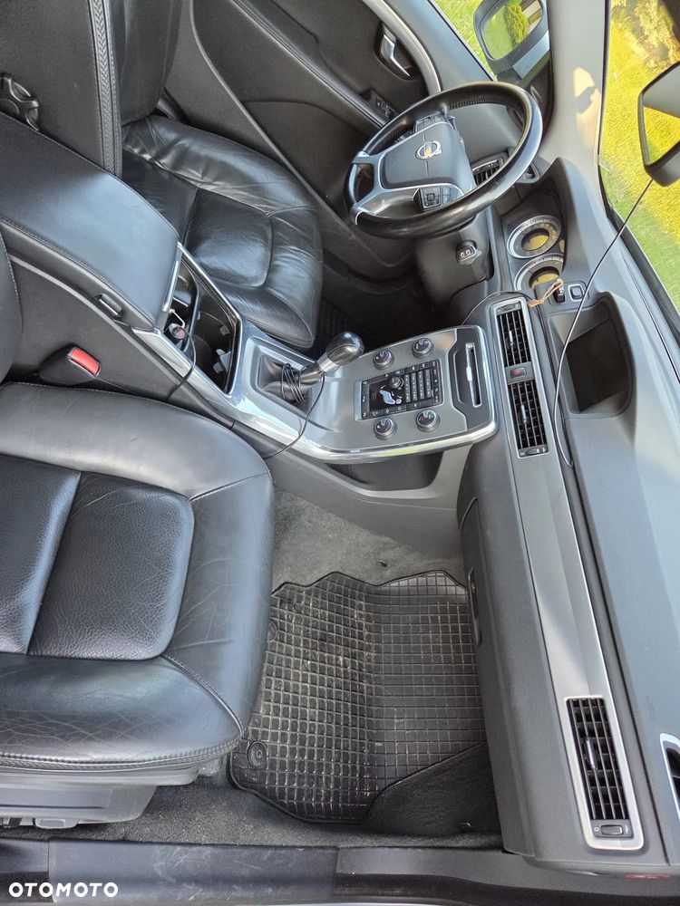 Volvo XC 70 D5 AWD Summum - 27