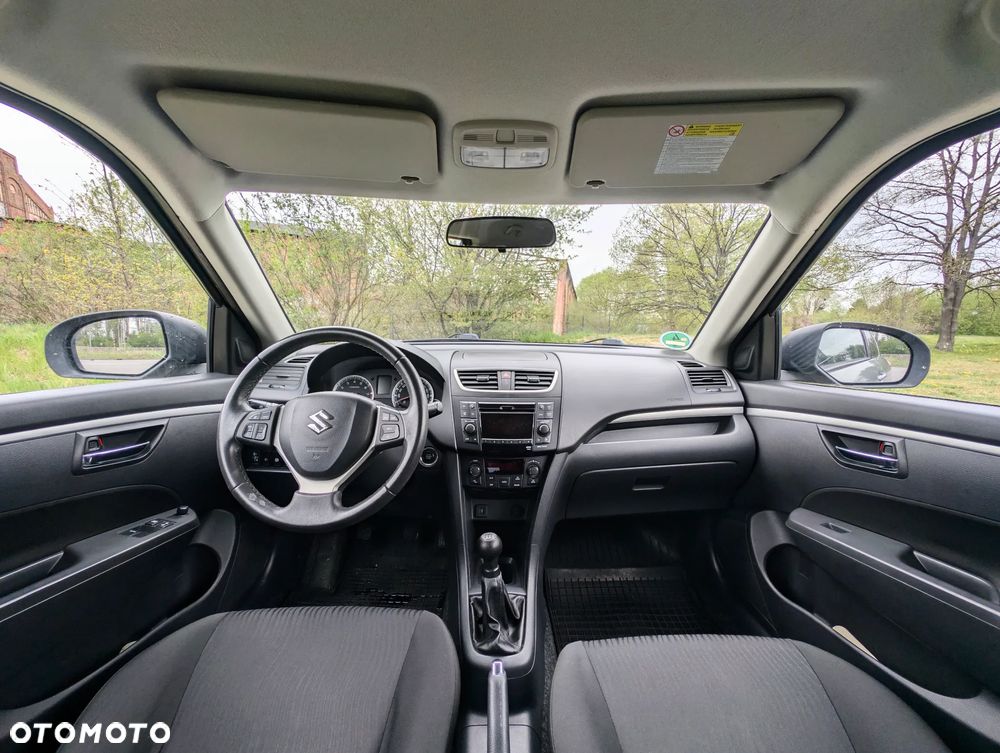 Suzuki Swift 1.2 Premium - 6