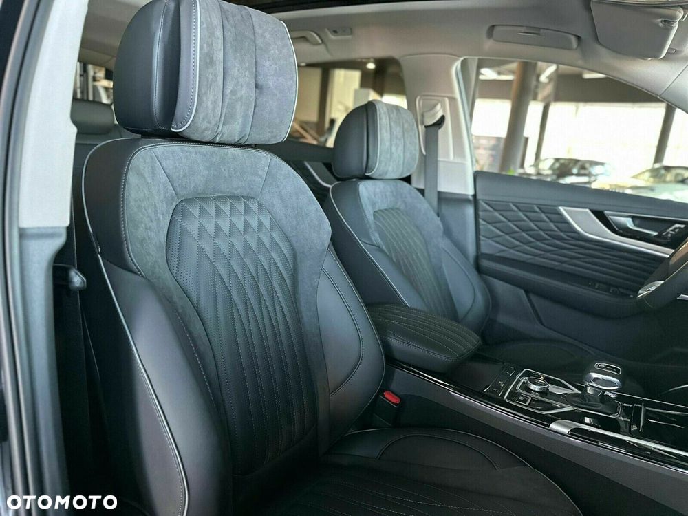 Hongqi HS5 - 14