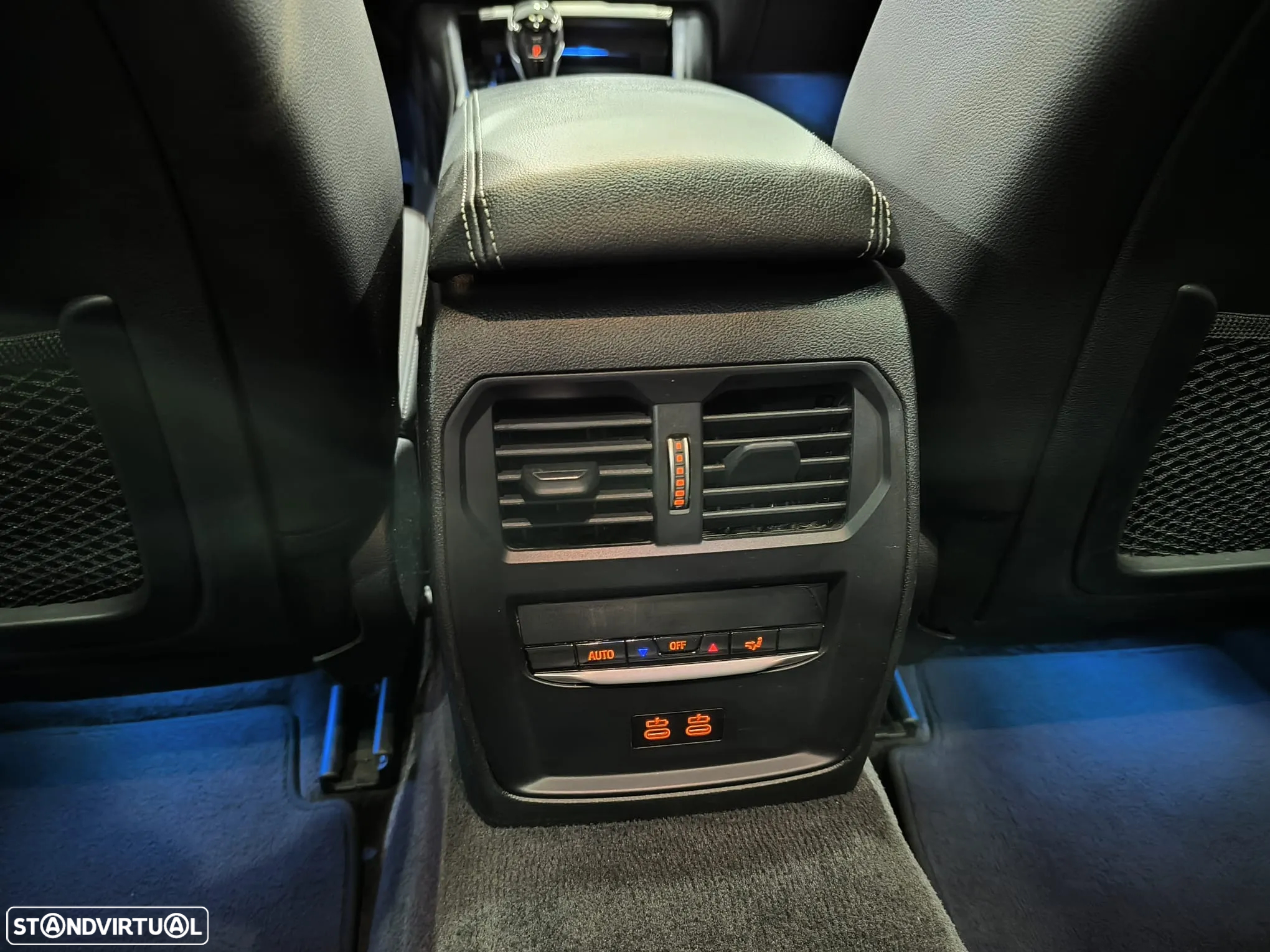 BMW 330 e Pack Desportivo M Auto - 39