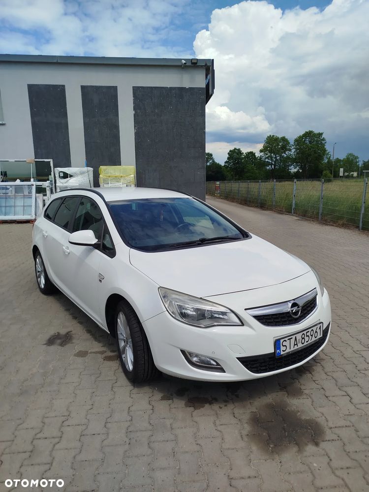 Opel Astra 1.4 Turbo 150 Jahre - 2
