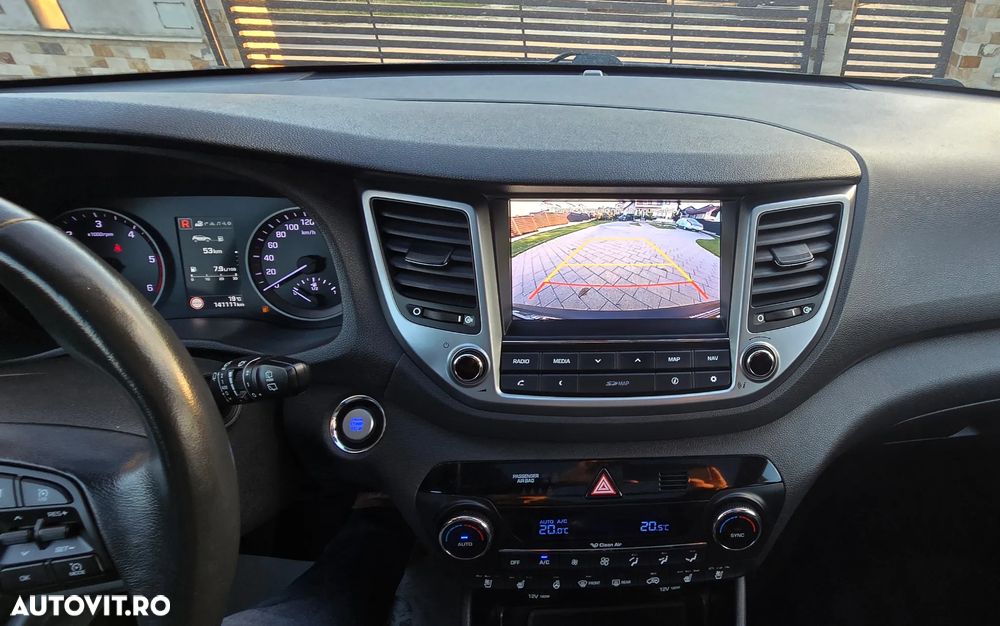 Hyundai Tucson 2.0 CRDI 4WD 6AT Luxury Pack+ - 40