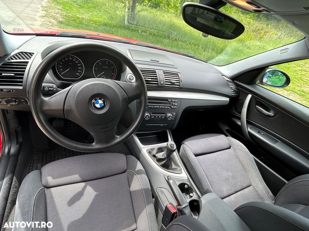 BMW Seria 1 118d - 12