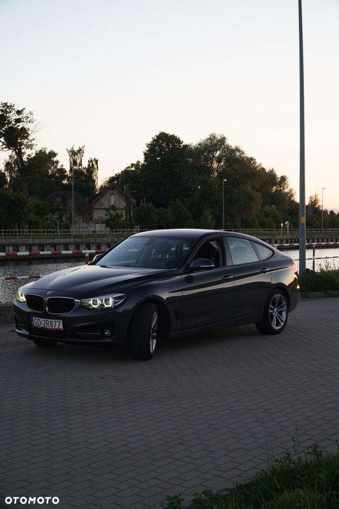 BMW 3GT 318d Sport Line - 11