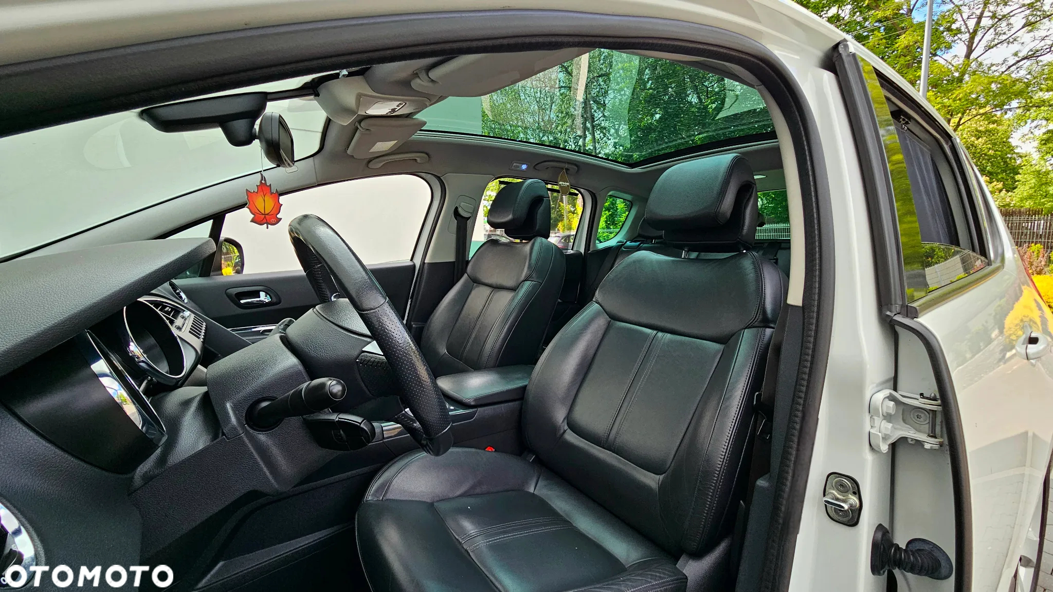 Peugeot 3008 1.6 Allure - 8