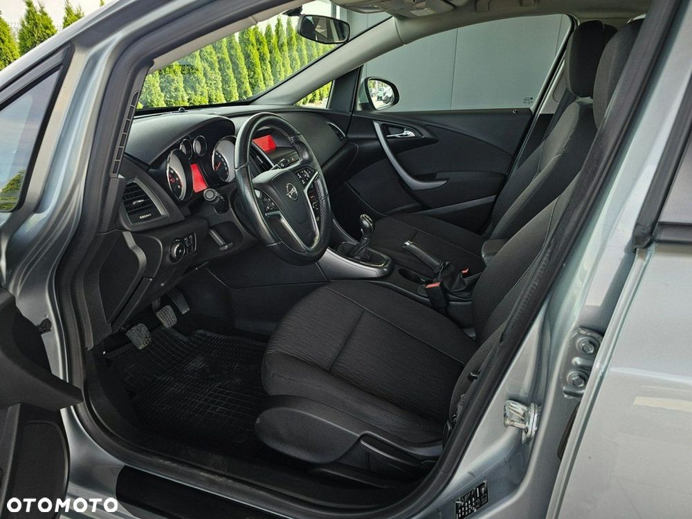 Opel Astra - 12