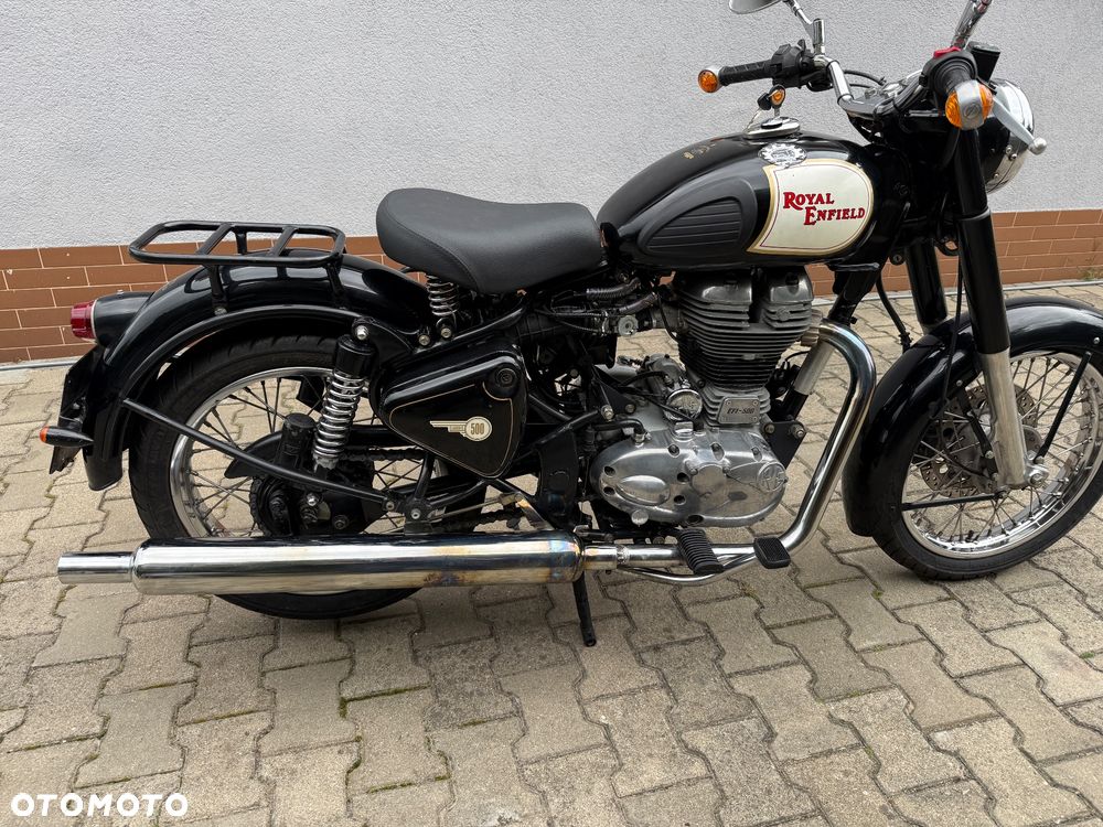 Royal Enfield Classic - 2