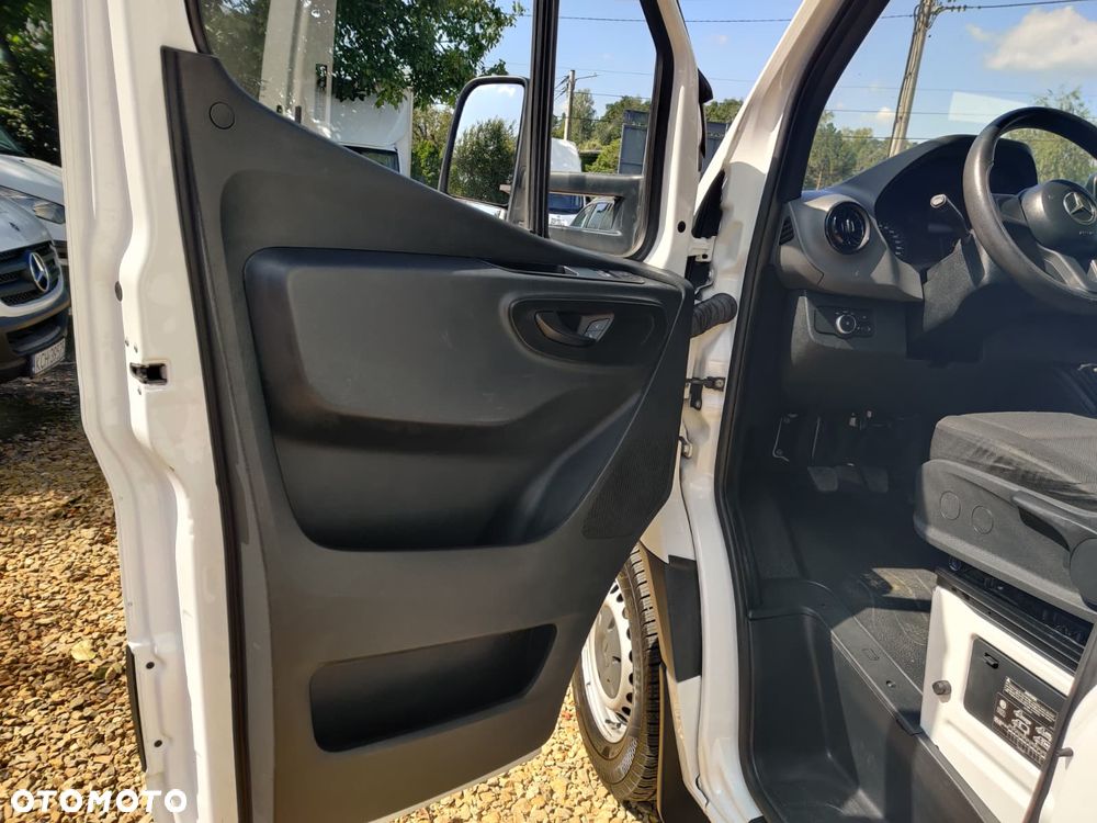 Mercedes-Benz SPRINTER 314 414 514 - 29