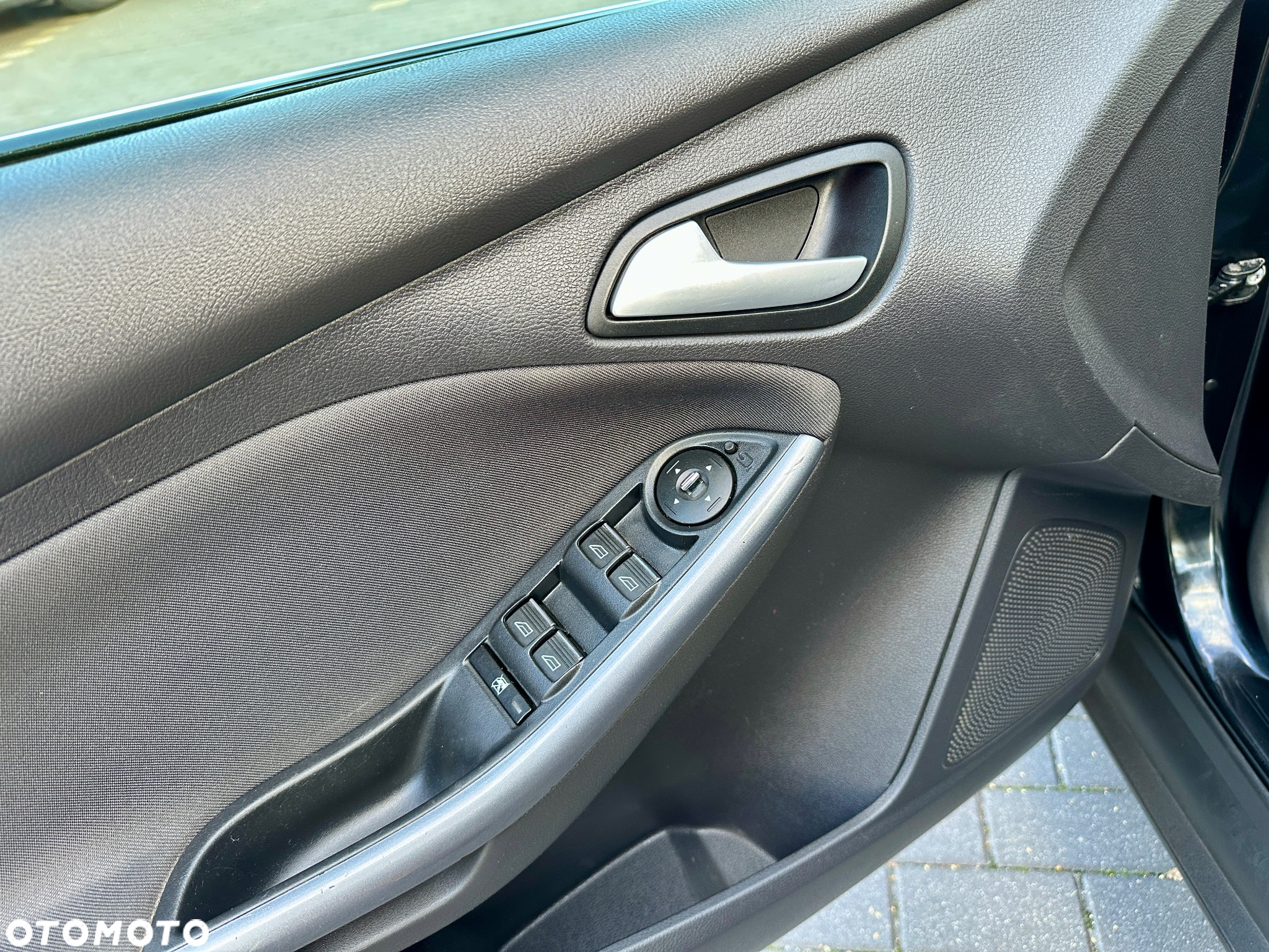 Ford Focus 1.6 FF Titanium - 18