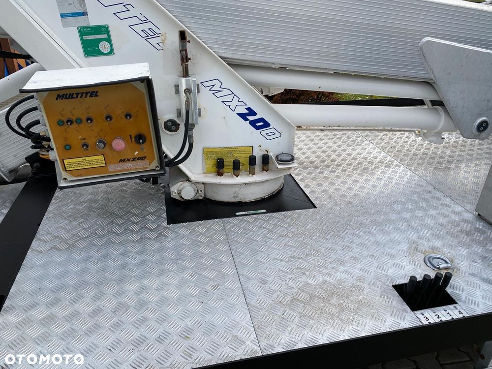 Nissan CABSTAR 3,0D PODNOŚNIK KOSZOWY MULTITEL MX200 20M WYS. ROBOCZA - 35