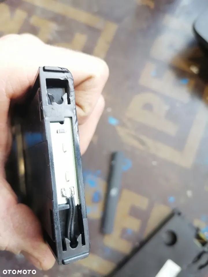 Schowek Szufladka Wizytowanik Kieszeń Deski Audi A8 D3 Europa - 9