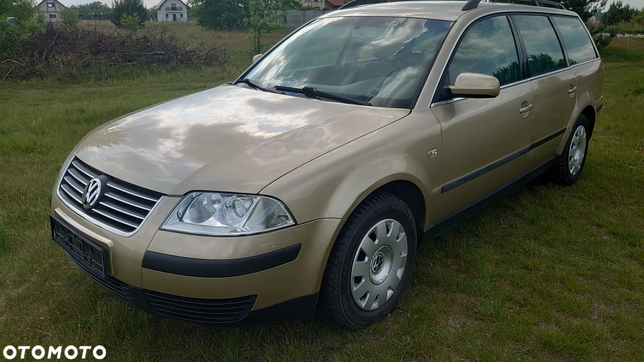 Volkswagen Passat 1.8T - 2