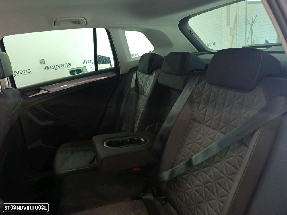 VW Tiguan 1.4 TSI eHybrid Conceptline DSG - 9