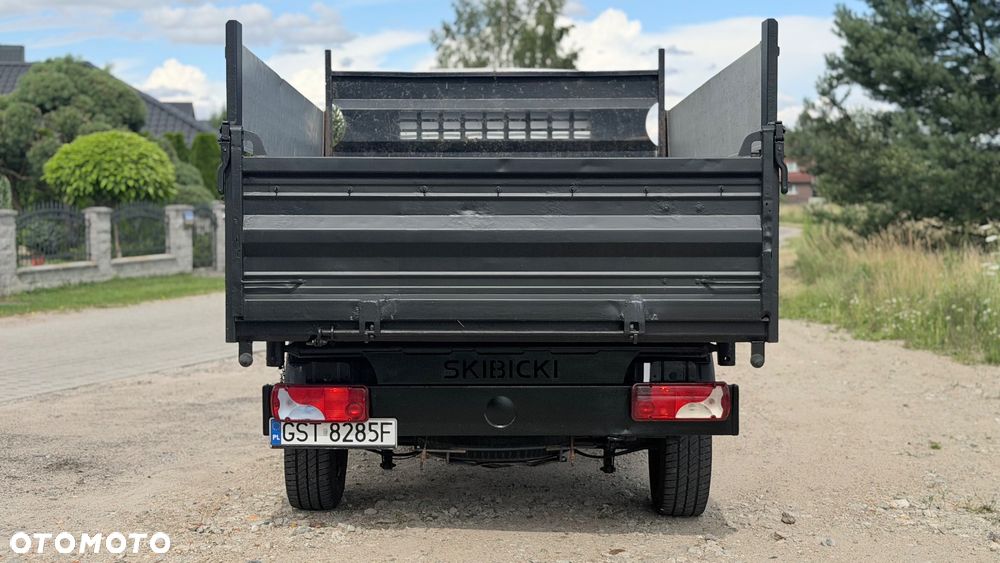 Mercedes-Benz Sprinter - 5