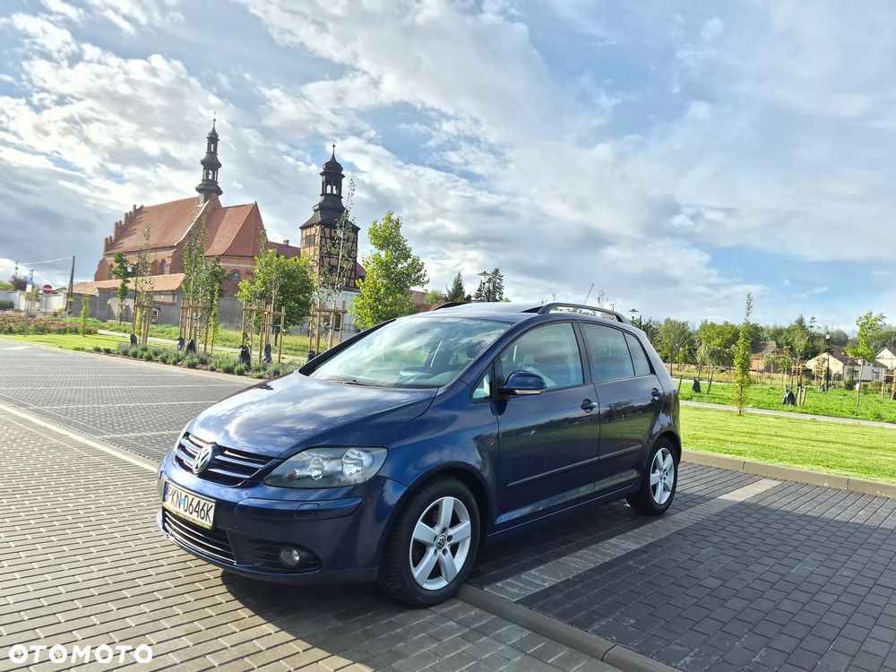 Volkswagen Golf Plus - 1