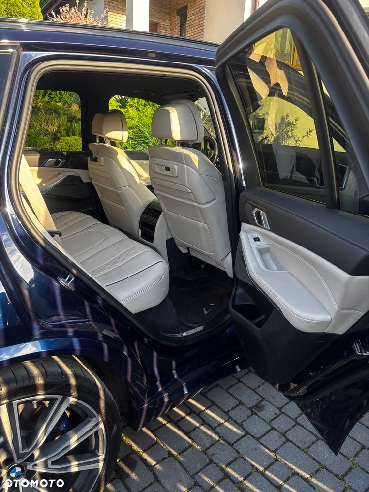 BMW X5 xDrive40i - 7