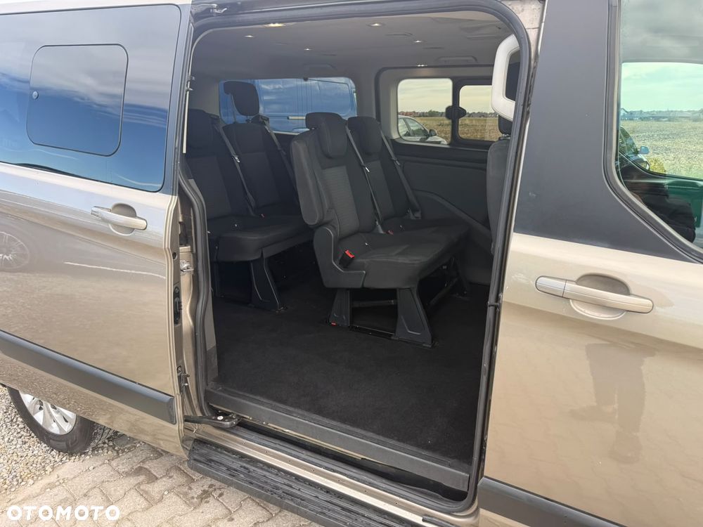 Ford Tourneo Custom 310 L2H1 VA Autm Titanium X - 16