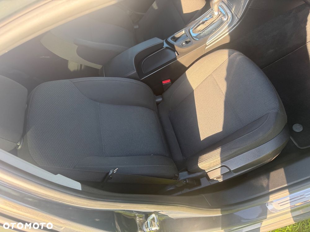 Opel Insignia 1.6 CDTI Executive - 18