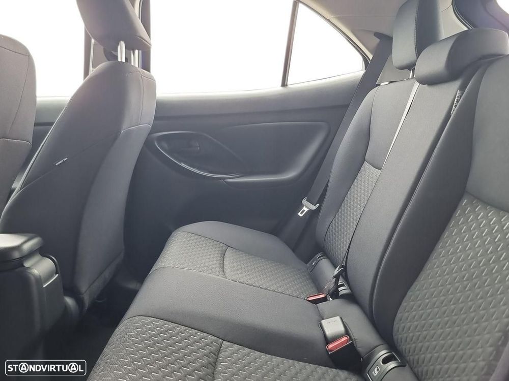 Toyota Yaris Cross 1.5 HDF Comfort Plus - 12