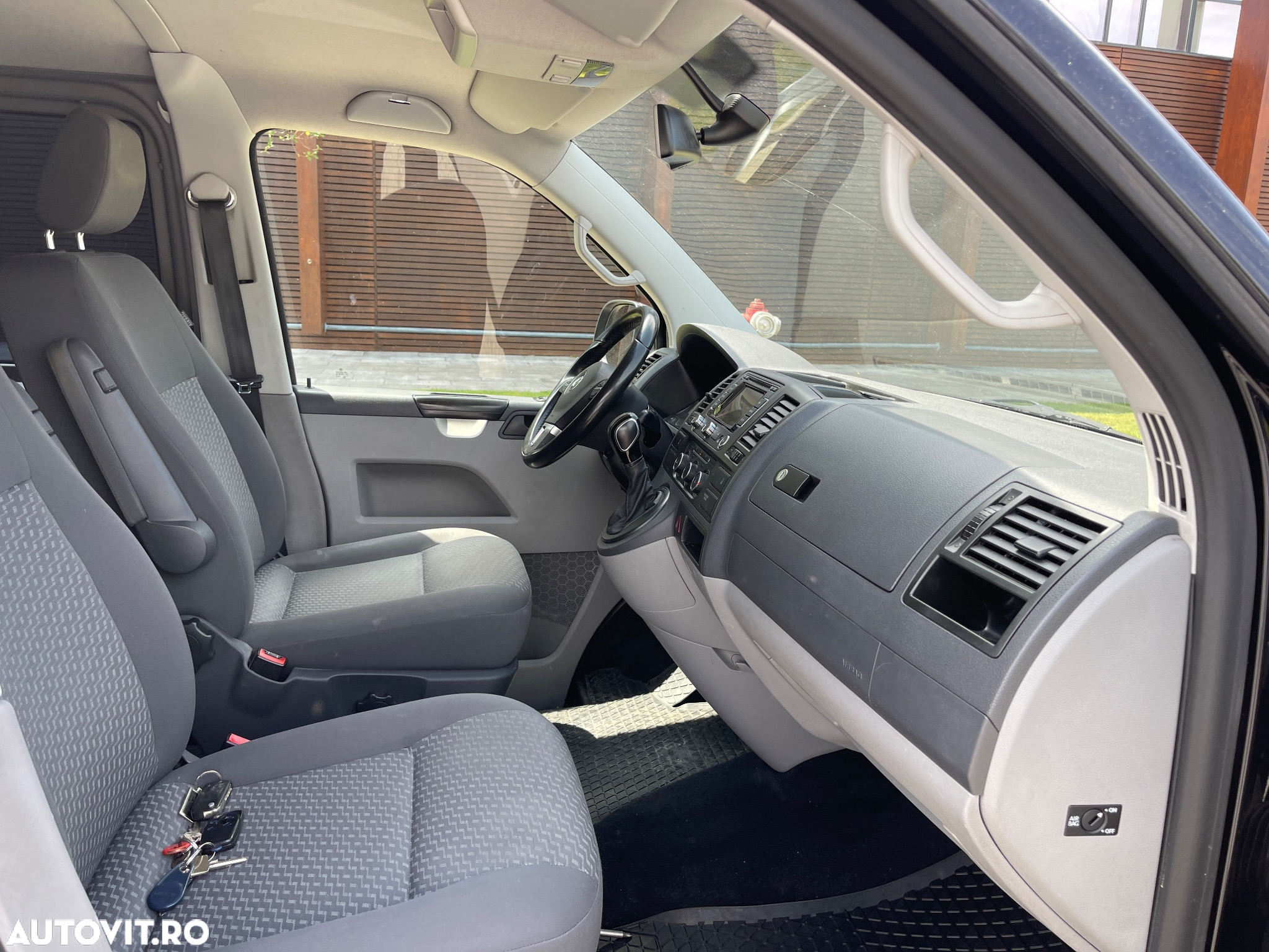 Volkswagen Transporter - 7