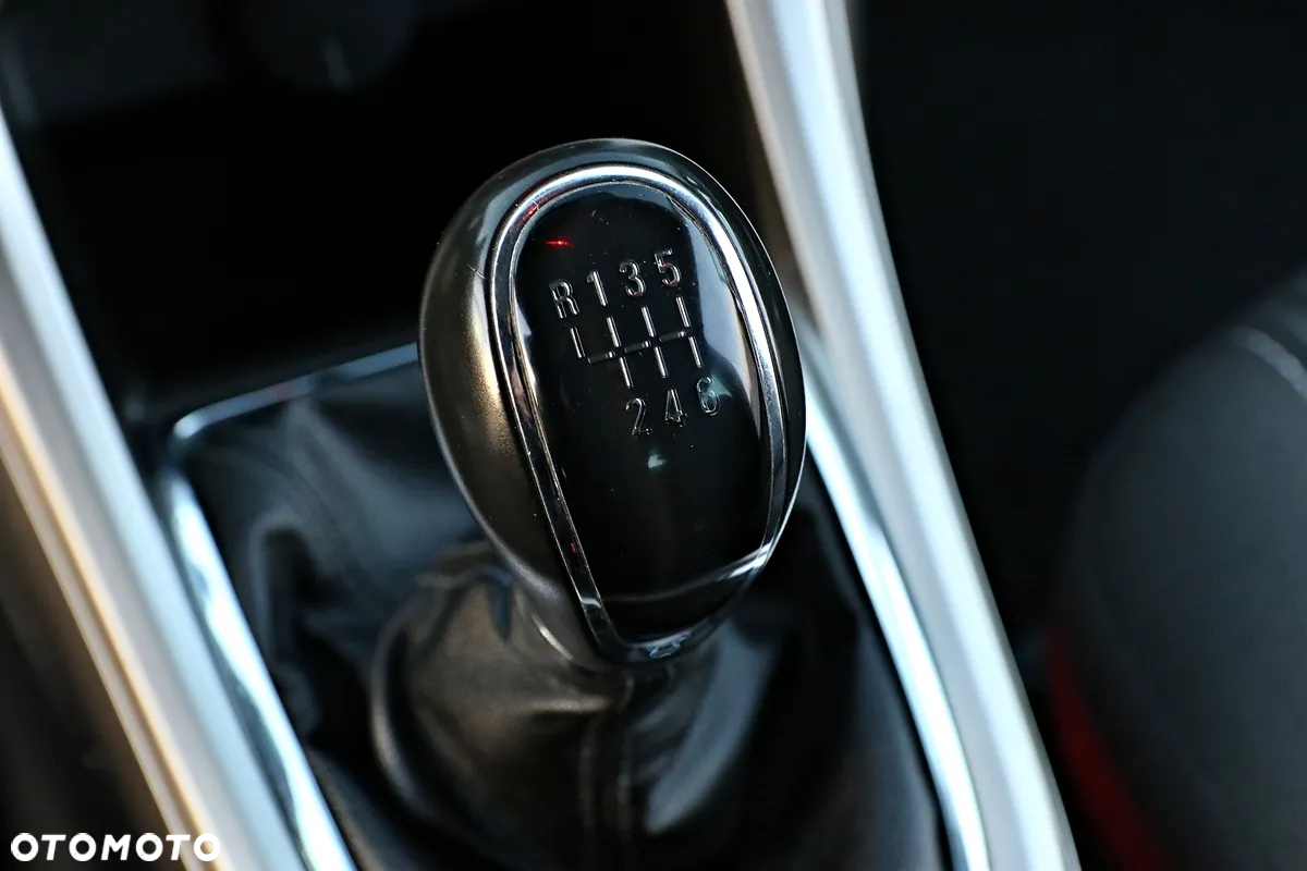 Opel Astra - 31