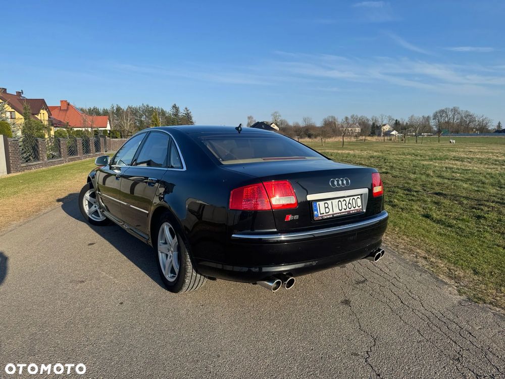 Audi A8 4.2 TDI Quattro - 8