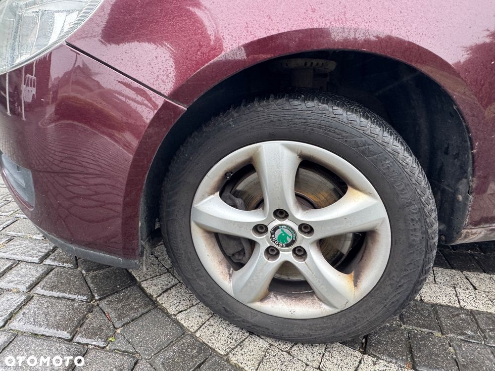 Skoda Roomster 1.6 16V Comfort PLUS EDITION - 13