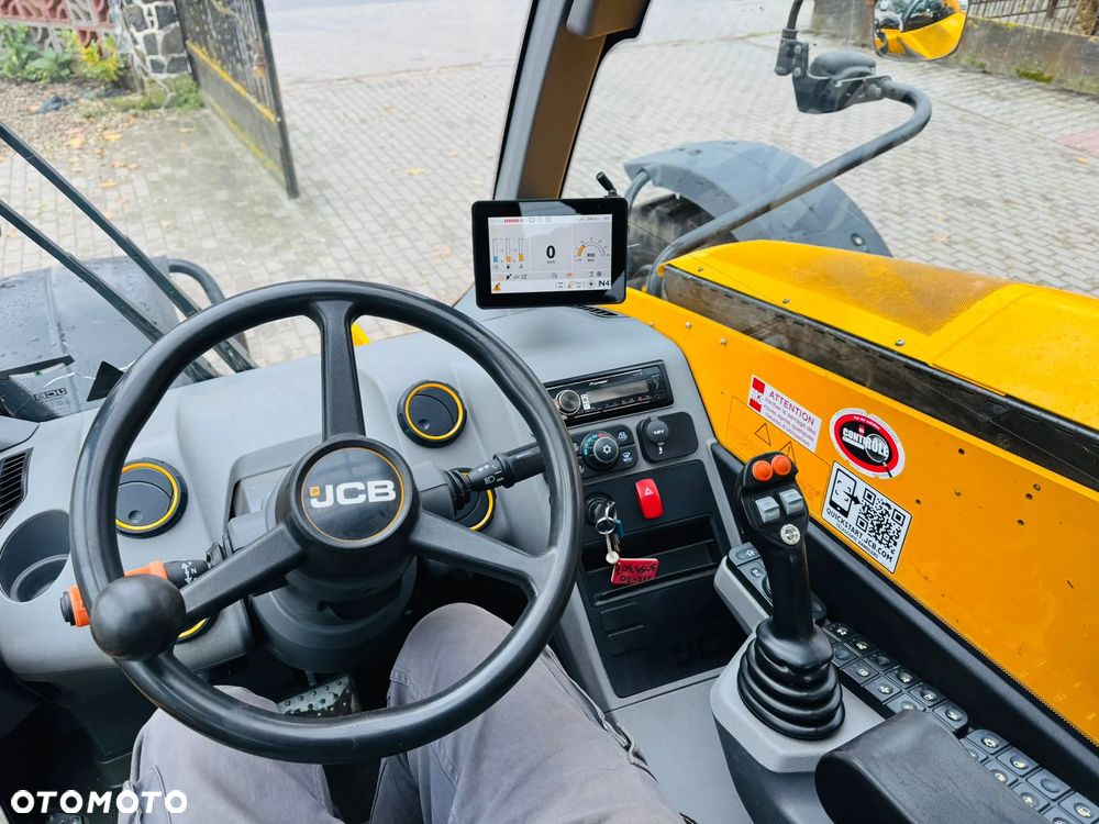 JCB 532-70 AGRI SUPER - 18