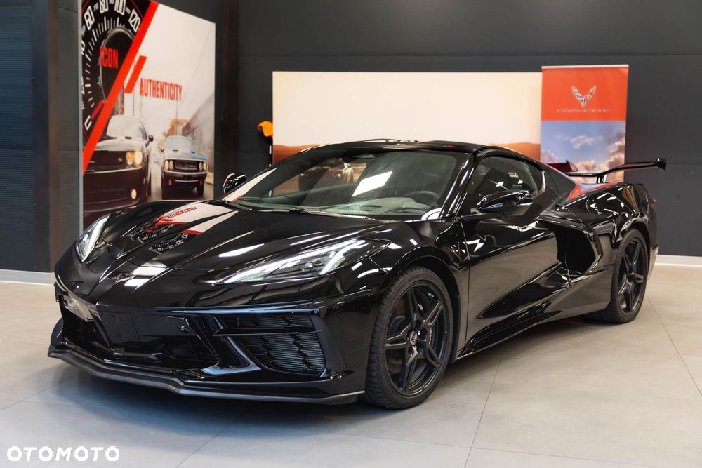 Chevrolet Corvette - 8