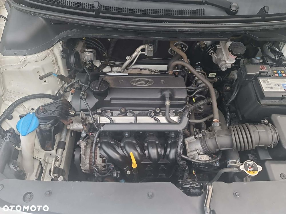 Hyundai i20 1.2 Passion Plus - 23