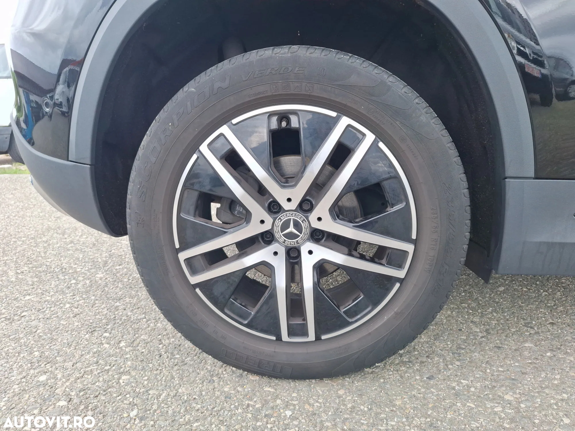 Mercedes-Benz GLA 200 d 4Matic 8G-DCT - 28