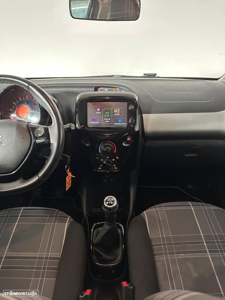 Peugeot 108 1.2 PureTech Allure - 8