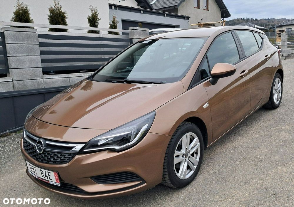Opel Astra - 3