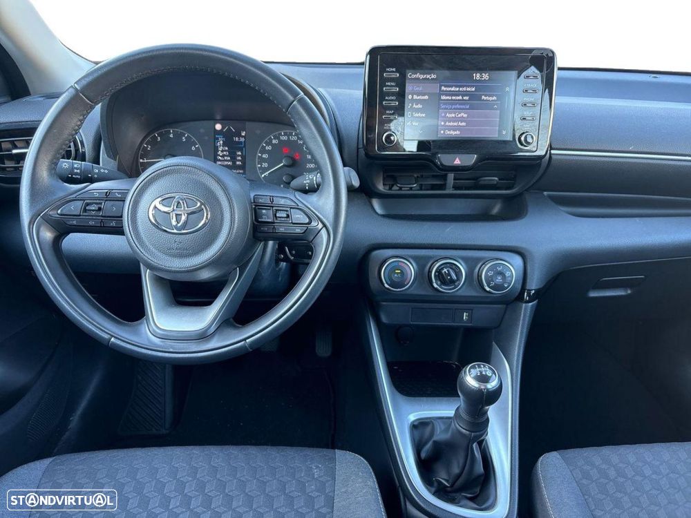 Toyota Yaris - 8
