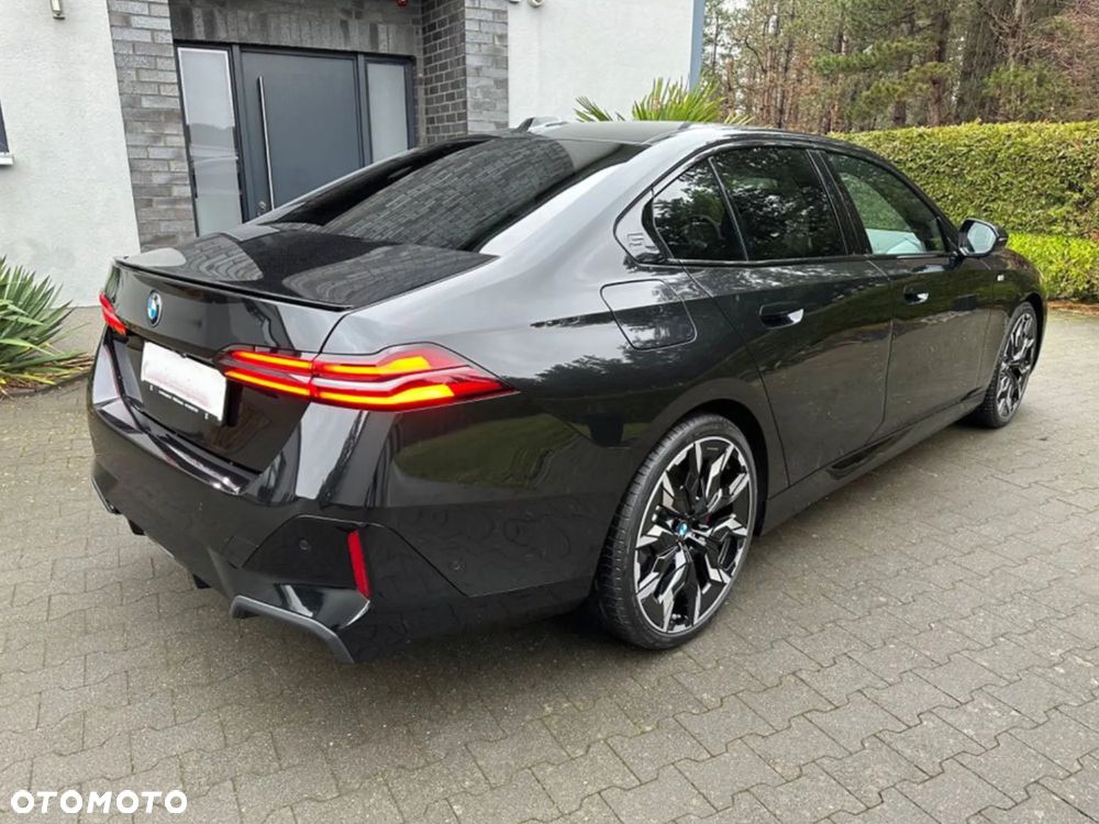 BMW Seria 5 520d xDrive mHEV M Sport - 7