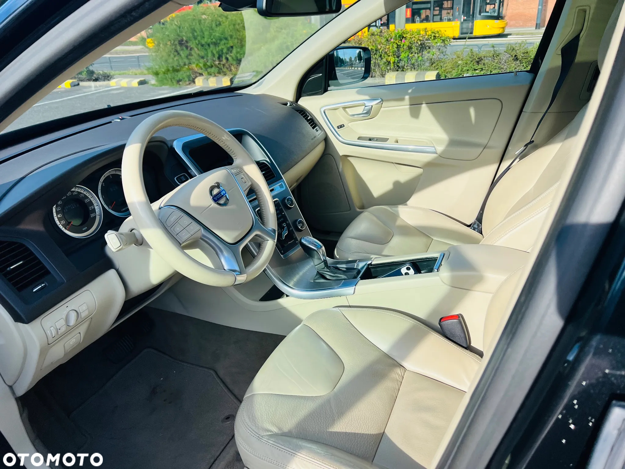 Volvo XC 60 2.4D AWD Momentum - 18