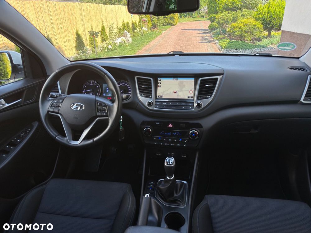 Hyundai Tucson blue 1.6 GDi 2WD Passion - 18