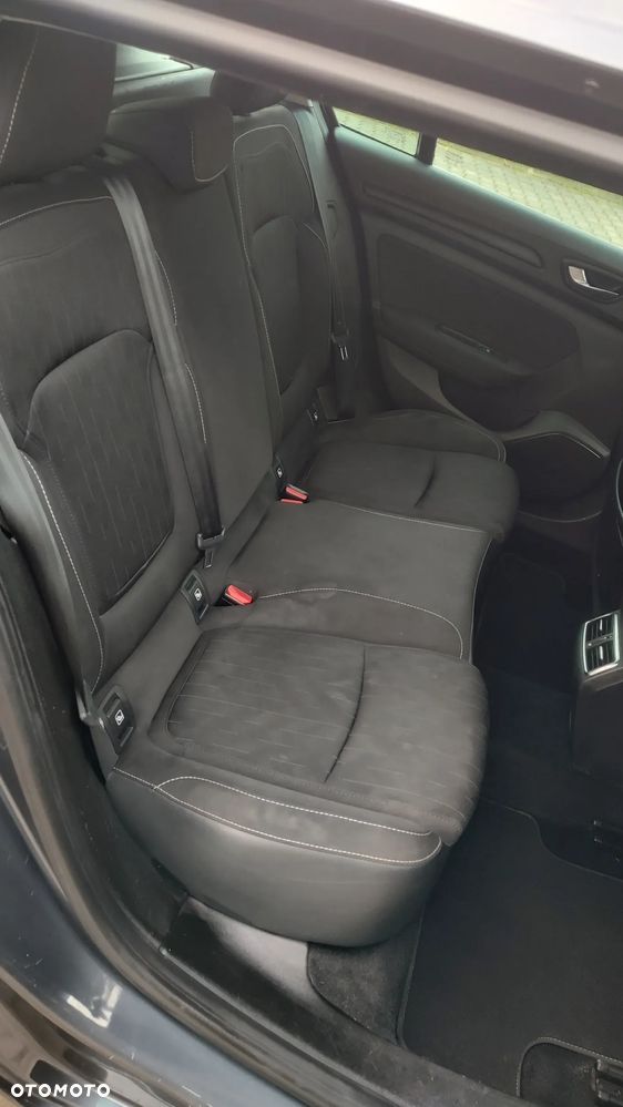 Renault Megane 1.5 Blue dCi Intens - 33