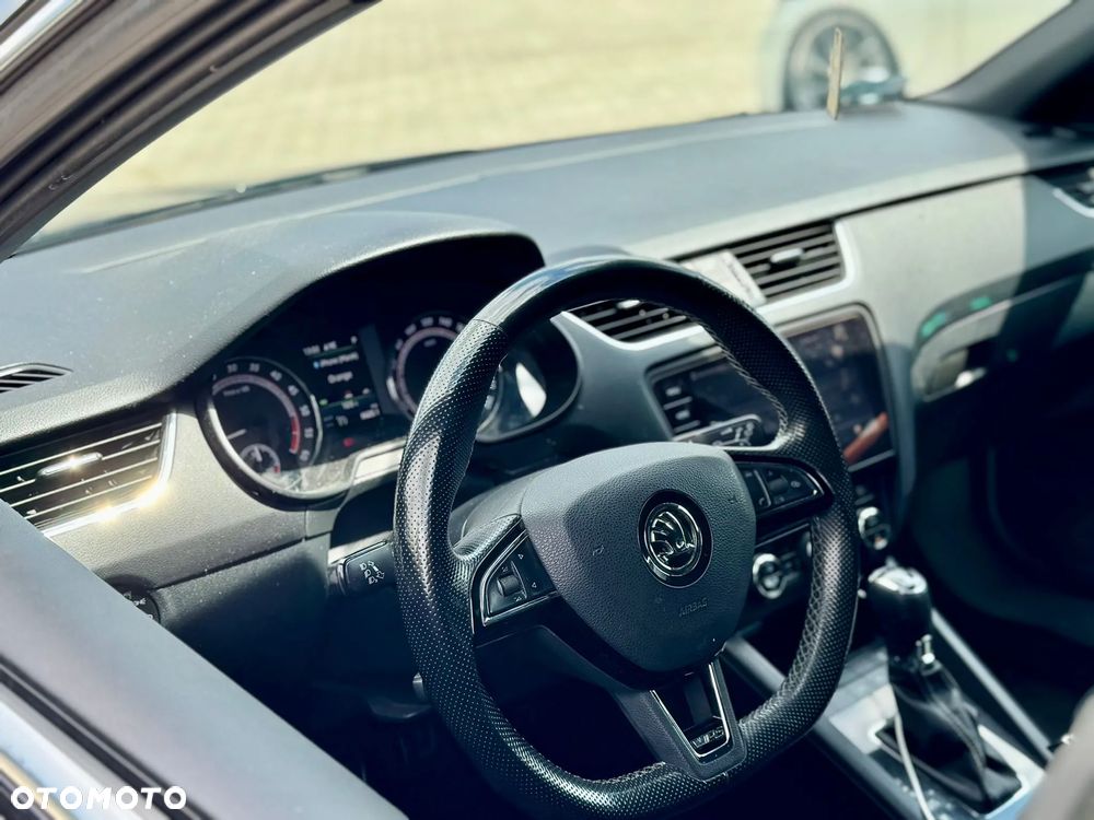 Skoda Octavia 2.0 TDI RS DSG EU6 - 4