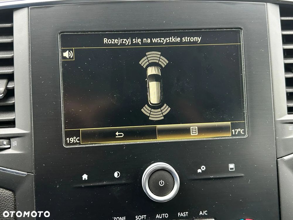 Renault Megane - 25