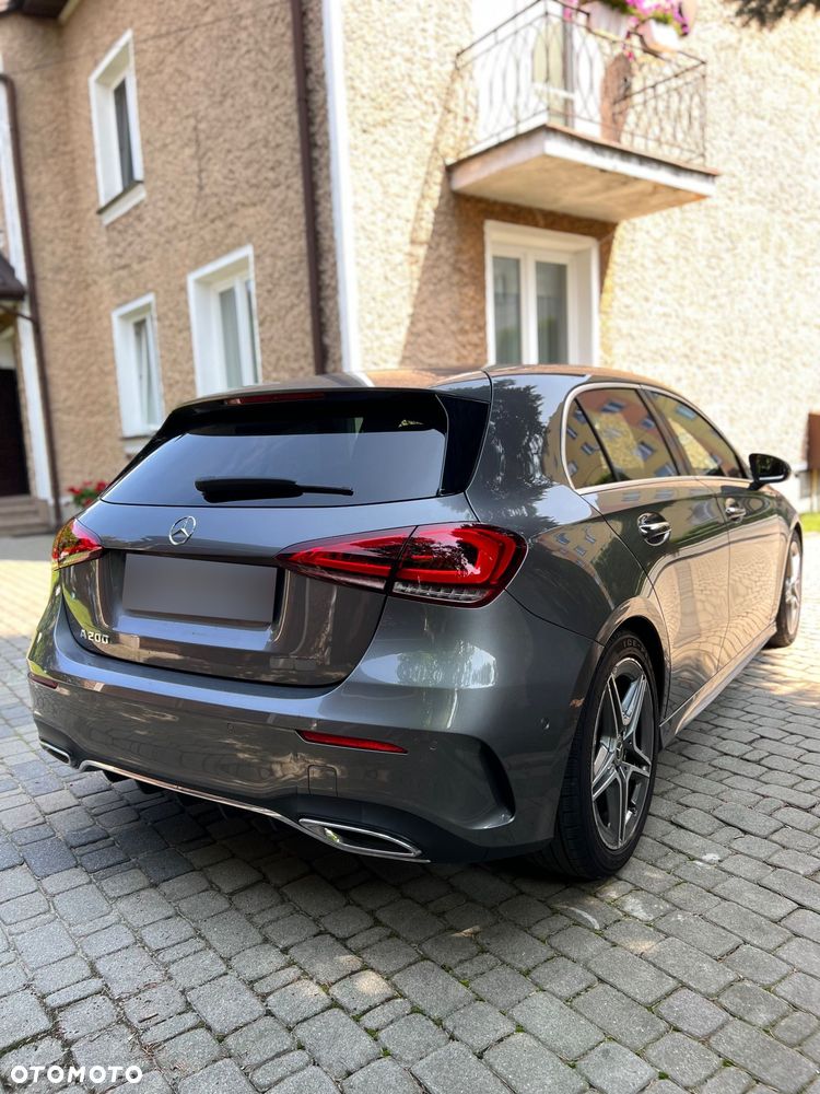 Mercedes-Benz Klasa A 200 AMG Line 7G-DCT - 3