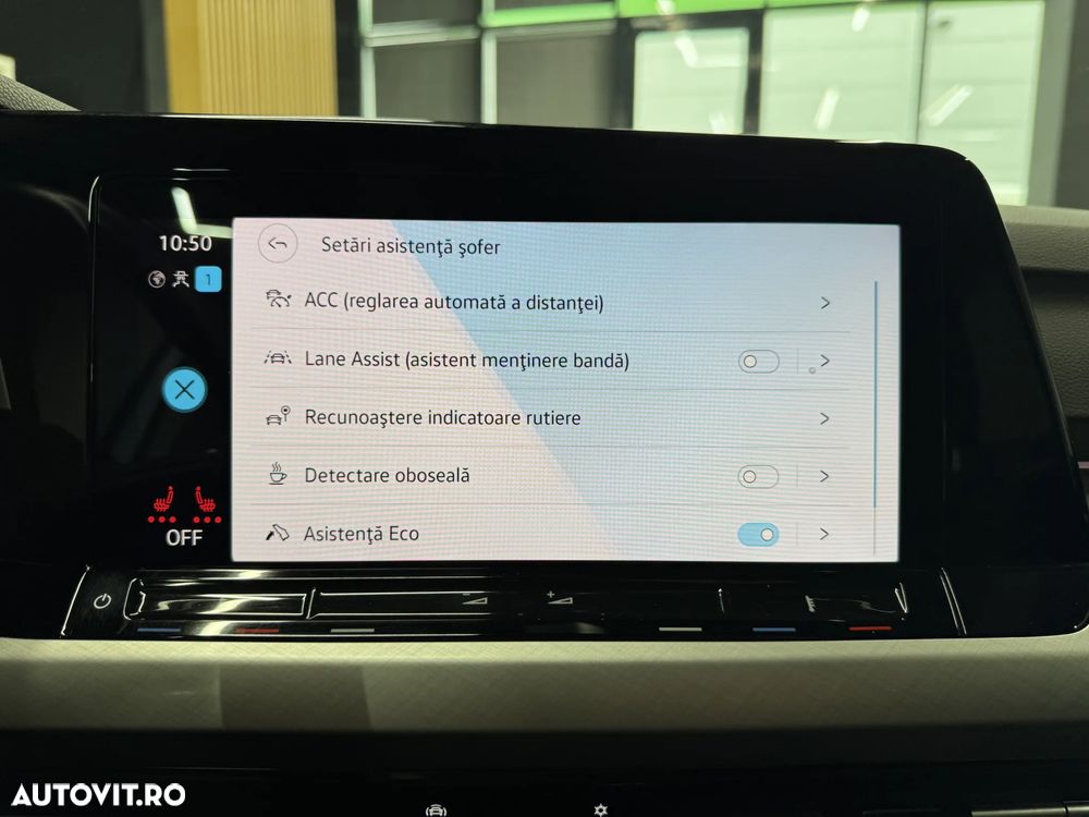 Volkswagen Golf 2.0 TDI SCR Life - 18