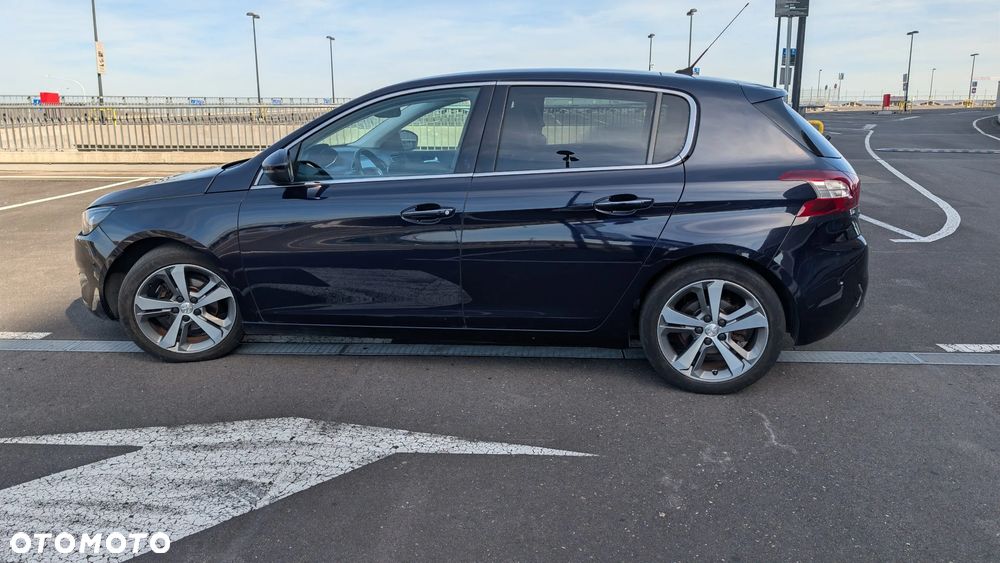 Peugeot 308 - 6
