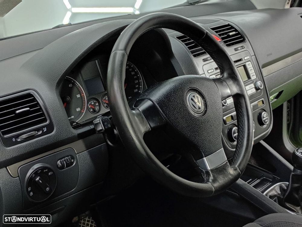 VW Golf 1.9 TDi 6V Confortline - 22