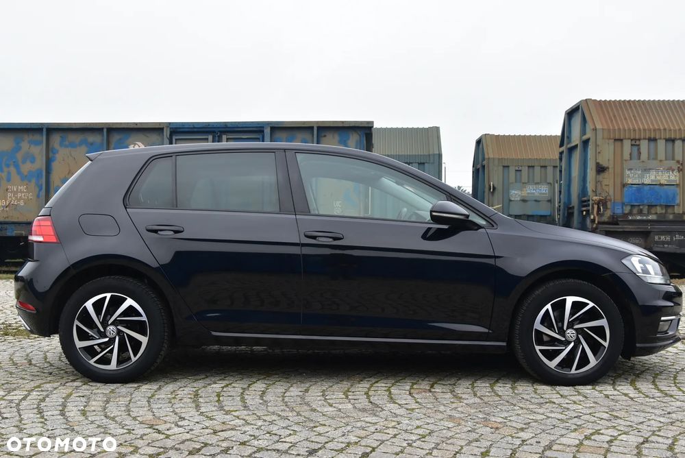 Volkswagen Golf 1.6 TDI Join - 41