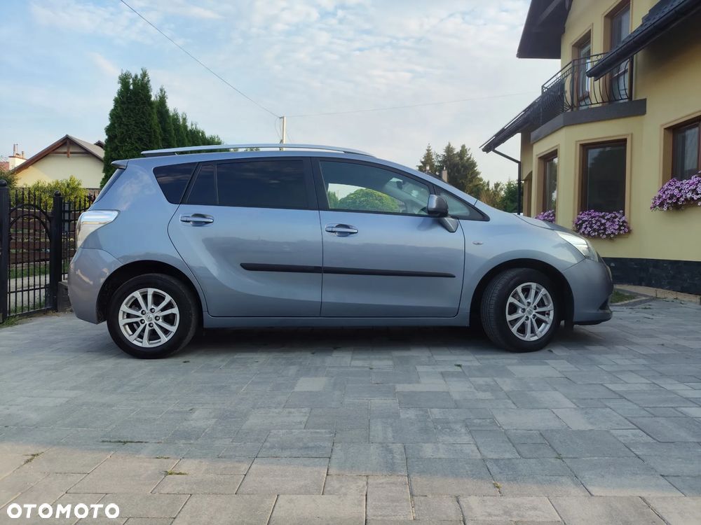Toyota Verso 1.8 Sol EU5 7os - 4