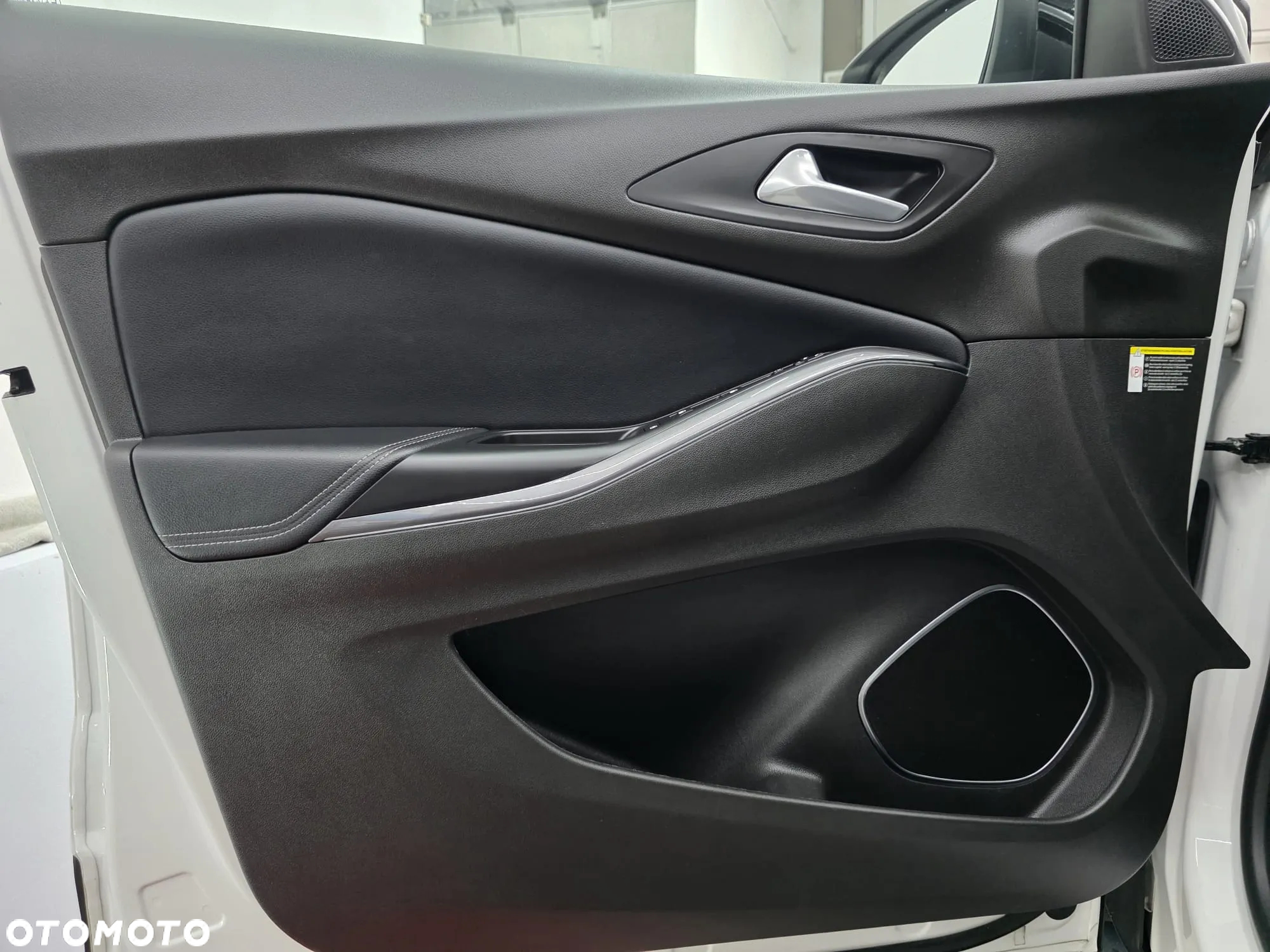 Opel Grandland X 1.6 T PHEV 4x4 Ultimate - 19