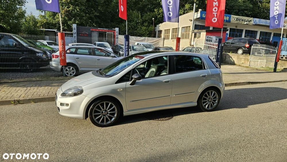 Fiat Punto 2013 photo 2