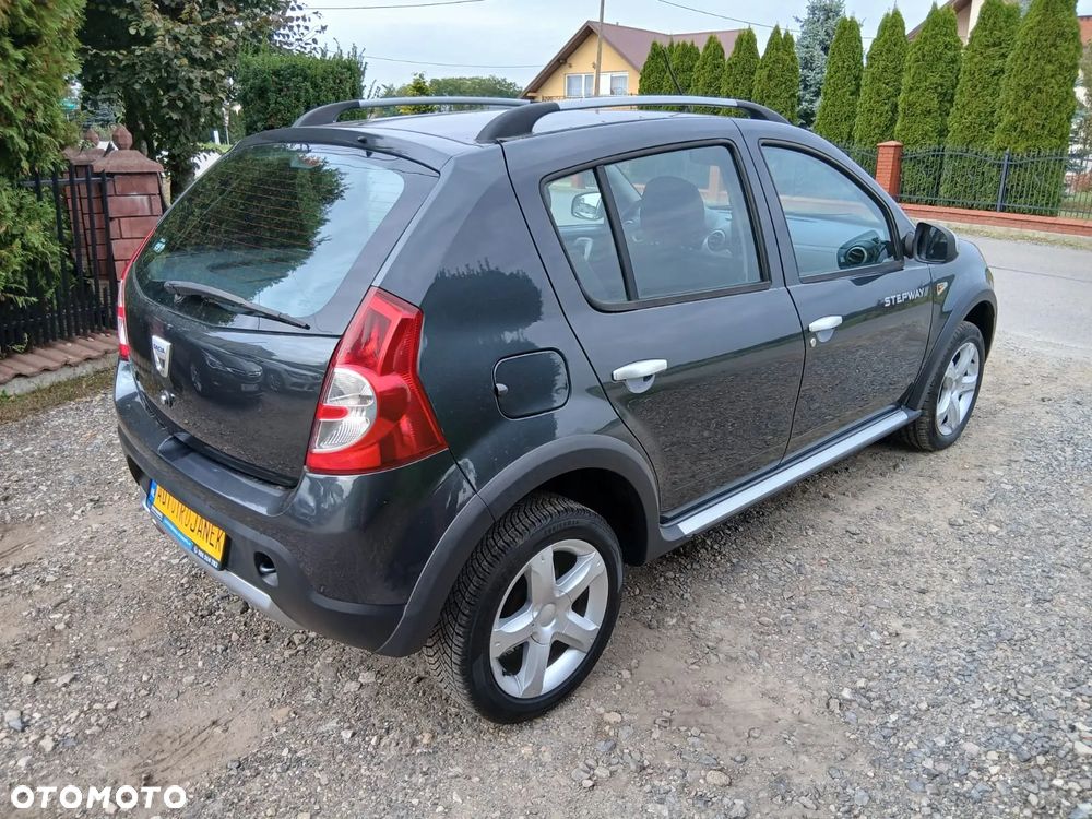Dacia Sandero 1.6 MPI Stepway - 12