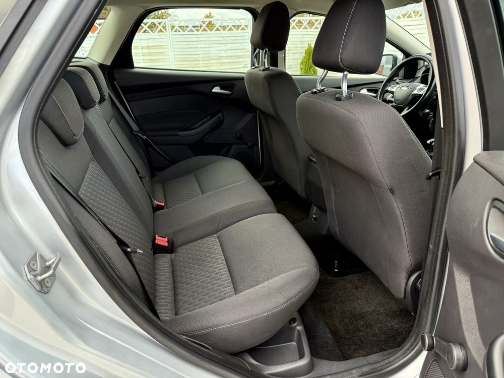 Ford Focus 1.0 EcoBoost 99g Start-Stopp-System Business Edition - 16